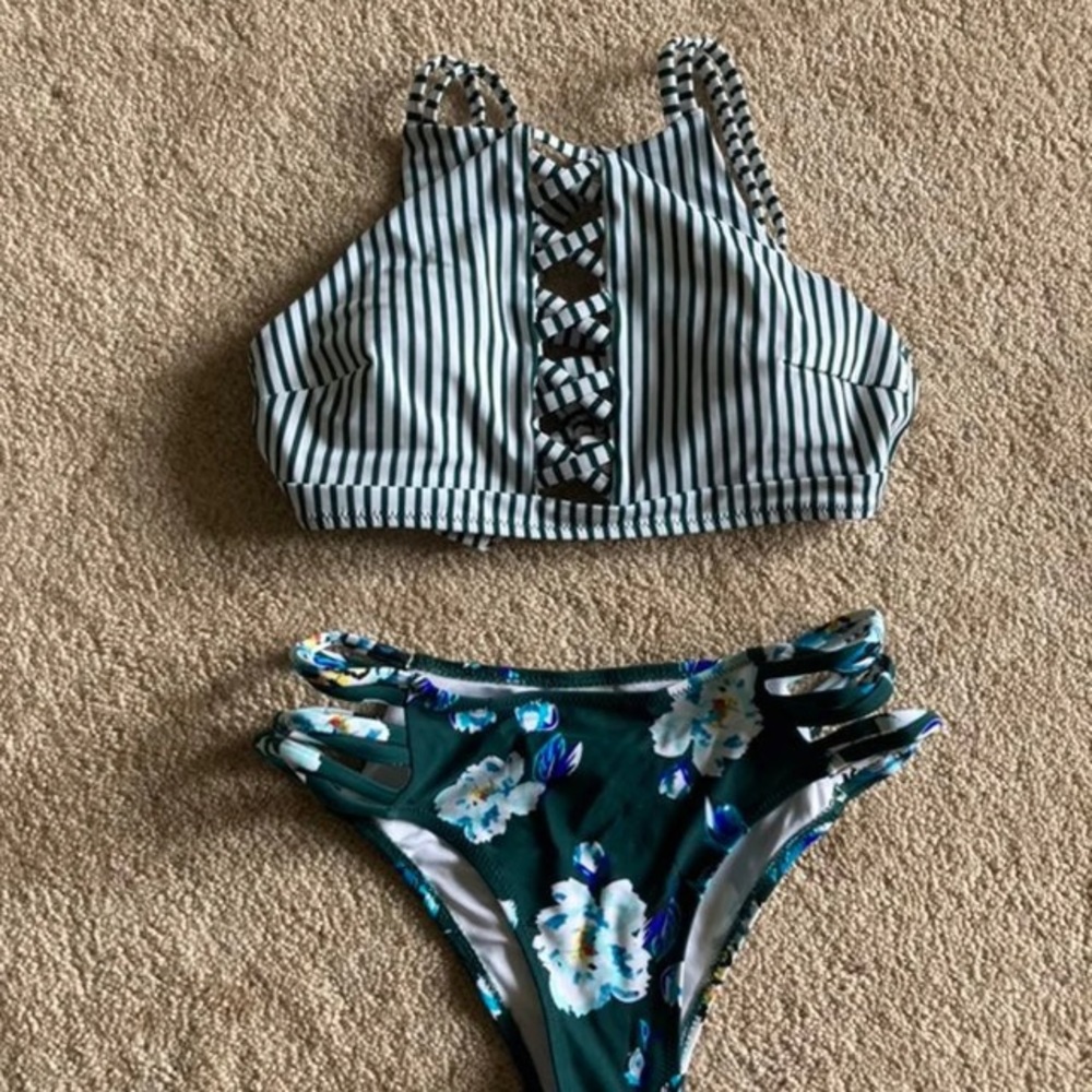 NEW x-small cupshe bikini